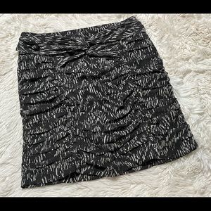 H&M ruched skirt